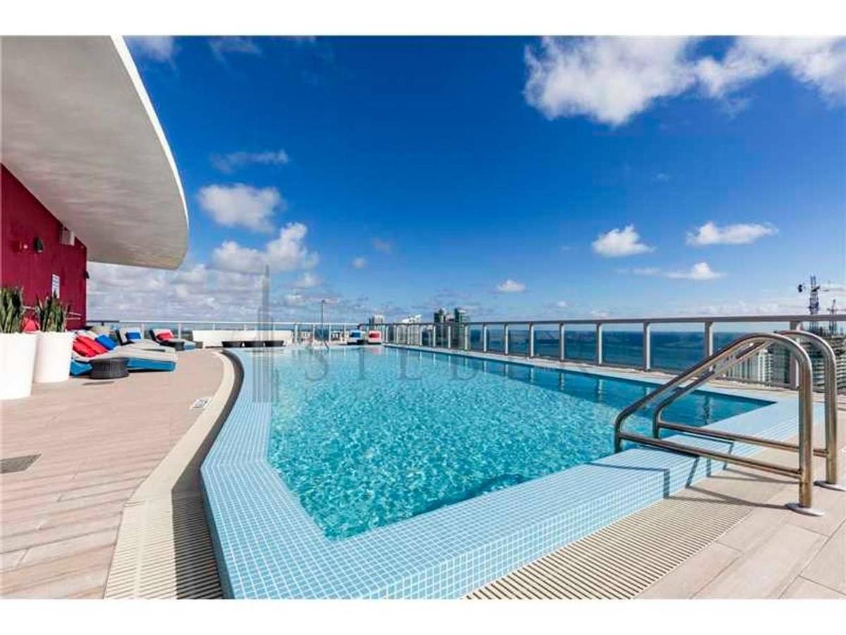 Hallandale Sky Water View ハランデール・ビーチ エクステリア 写真