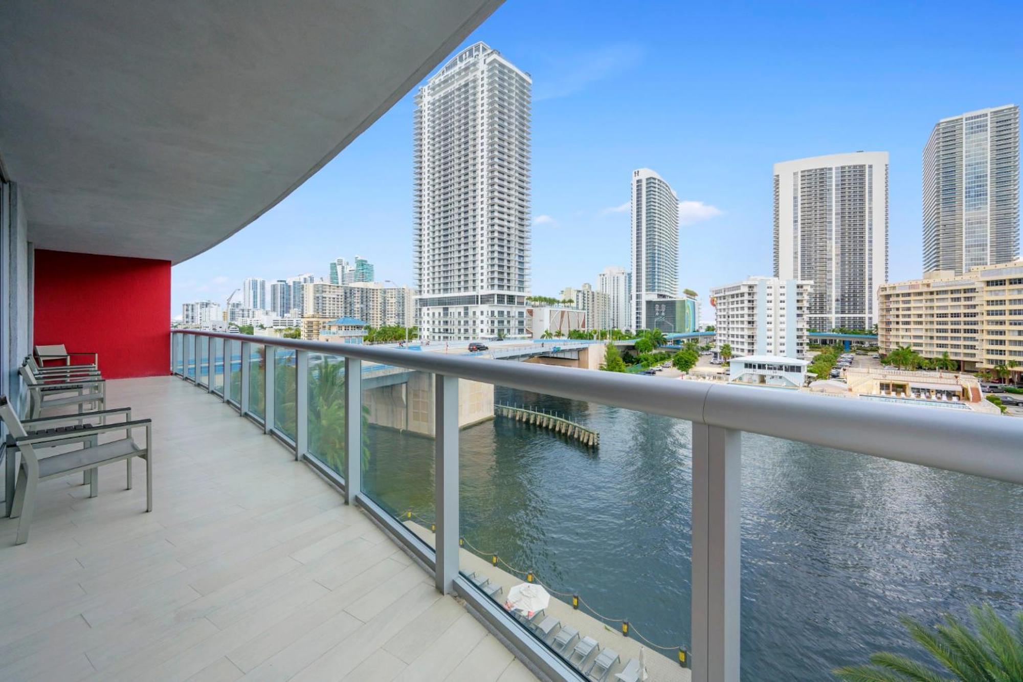 Hallandale Sky Water View ハランデール・ビーチ エクステリア 写真