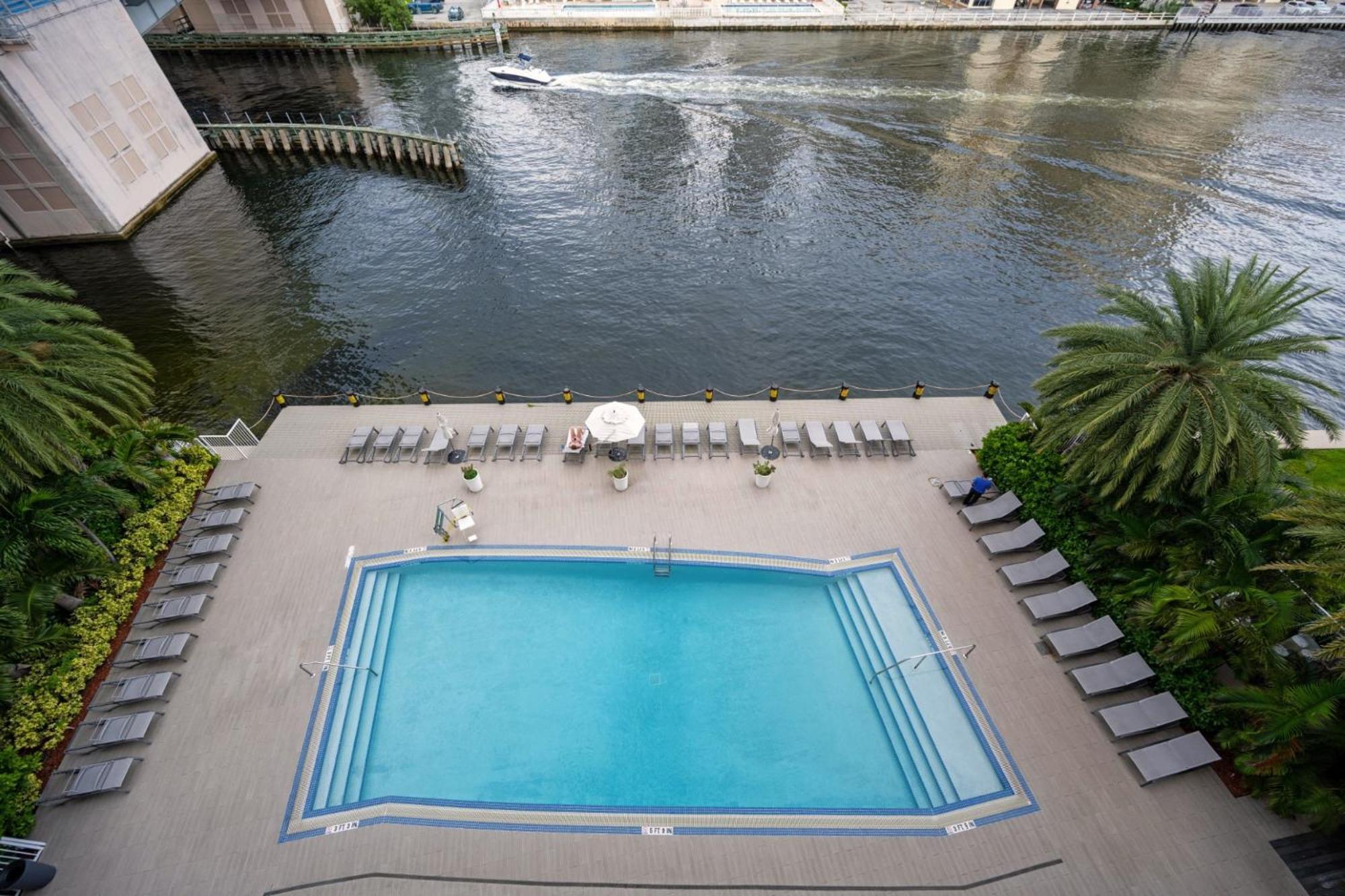 Hallandale Sky Water View ハランデール・ビーチ エクステリア 写真