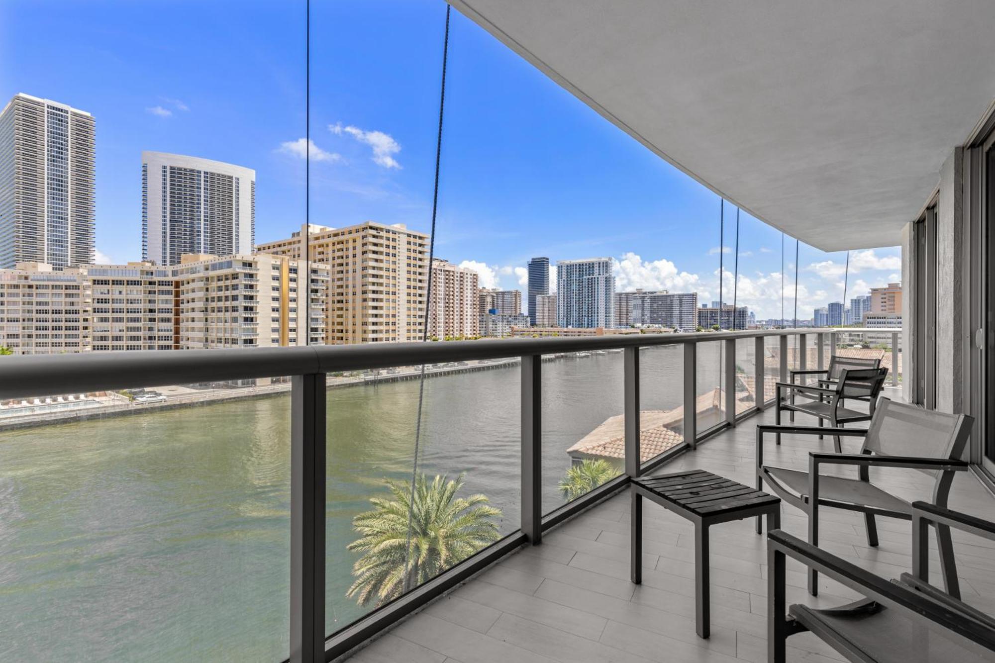 Hallandale Sky Water View ハランデール・ビーチ エクステリア 写真