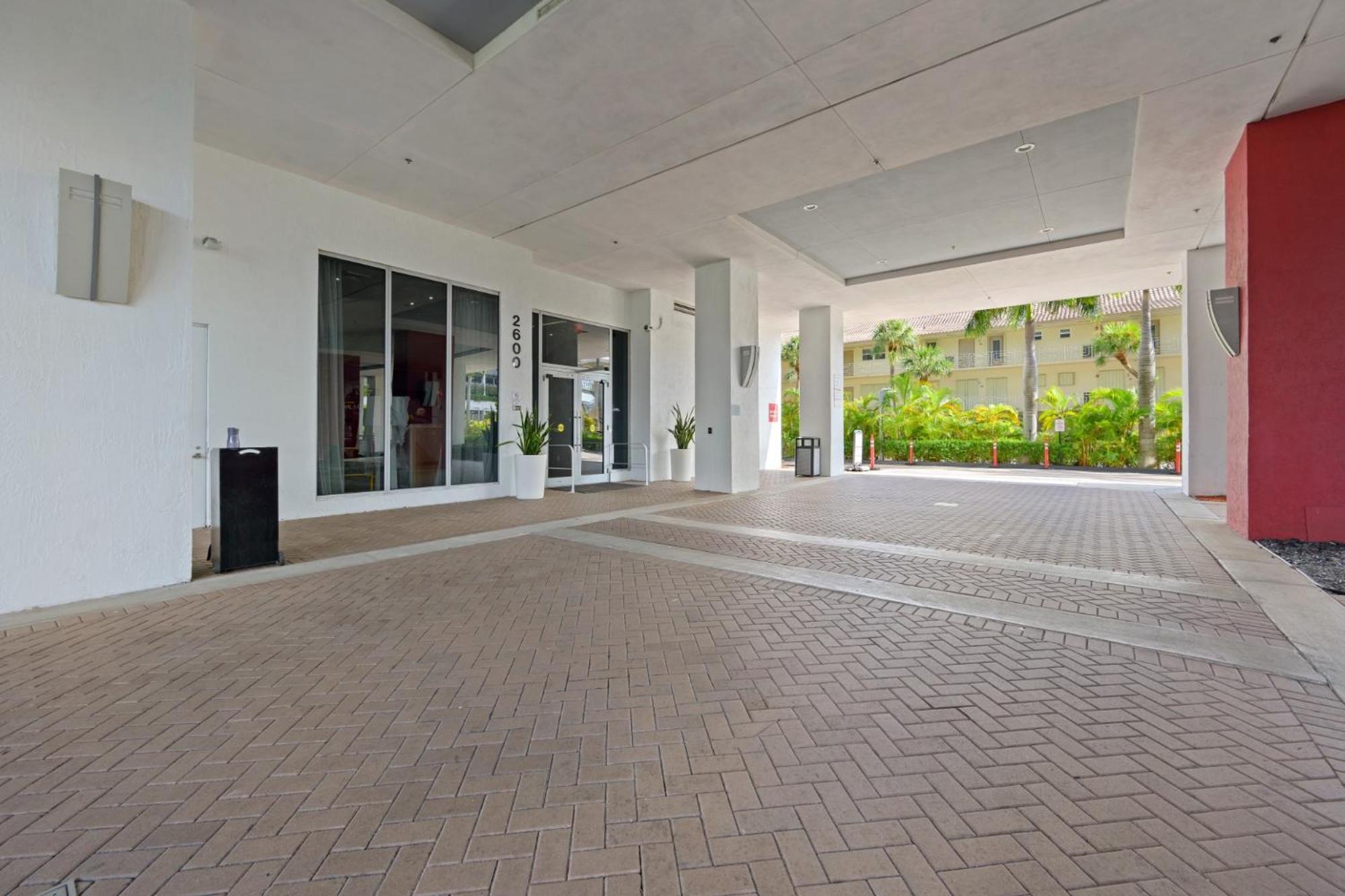 Hallandale Sky Water View ハランデール・ビーチ エクステリア 写真